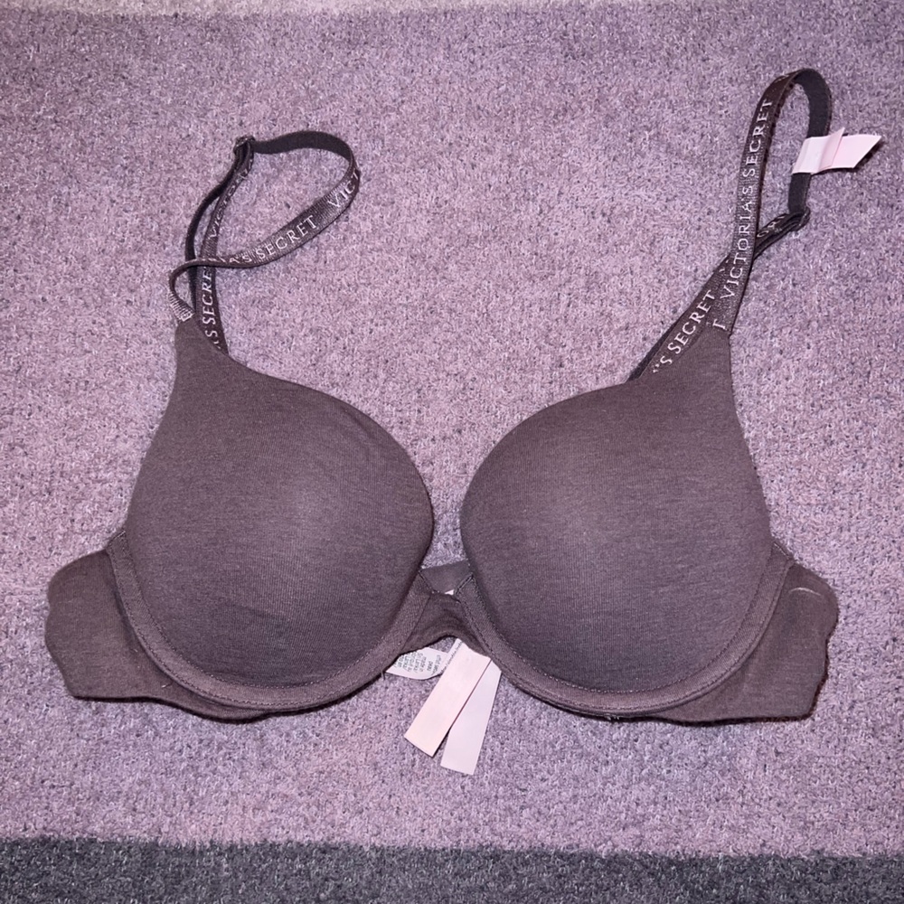 Victoria’s Secret bra